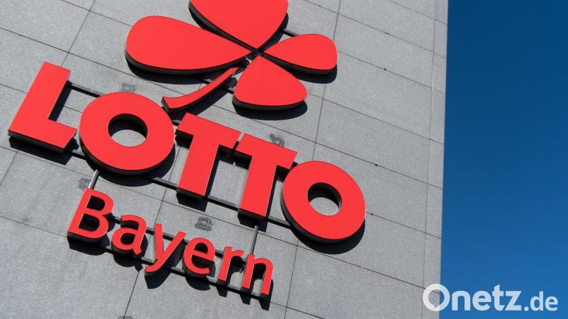 Der Niederbayer hatte seinen Spielauftrag laut Lotto Bayern online abgegeben. (Symbolbild) Bild: Sven Hoppe/dpa