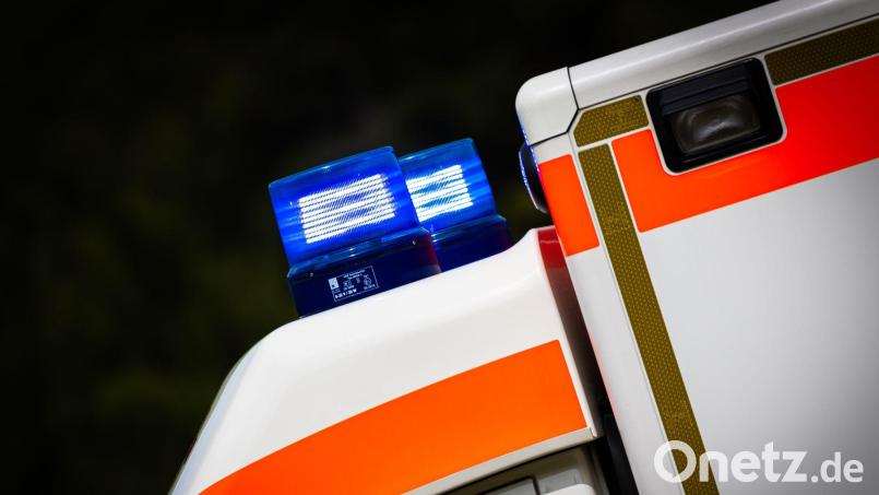 Von einem Gast wurde der Senior in dem Schacht entdeckt. (Symbolbild) Bild: Moritz Frankenberg/dpa