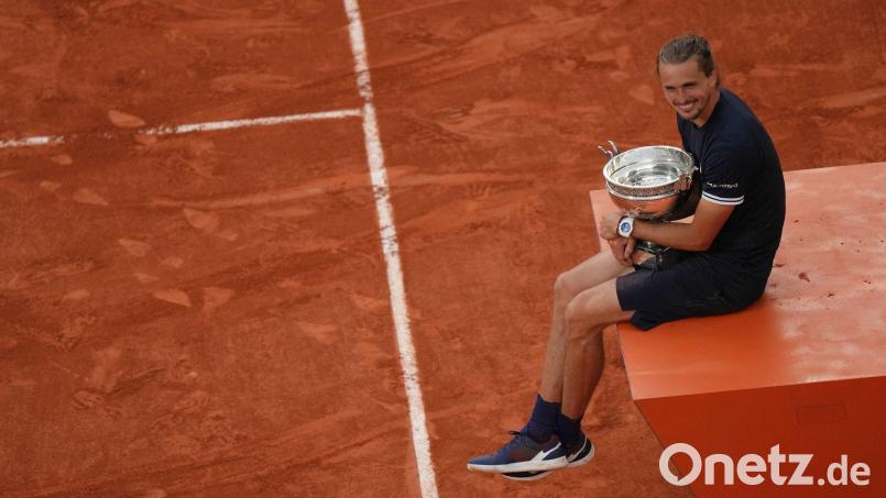 Alexander Zverev nach seinem Sieg in Paris. Bild: Aurelien Morissard/AP/dpa