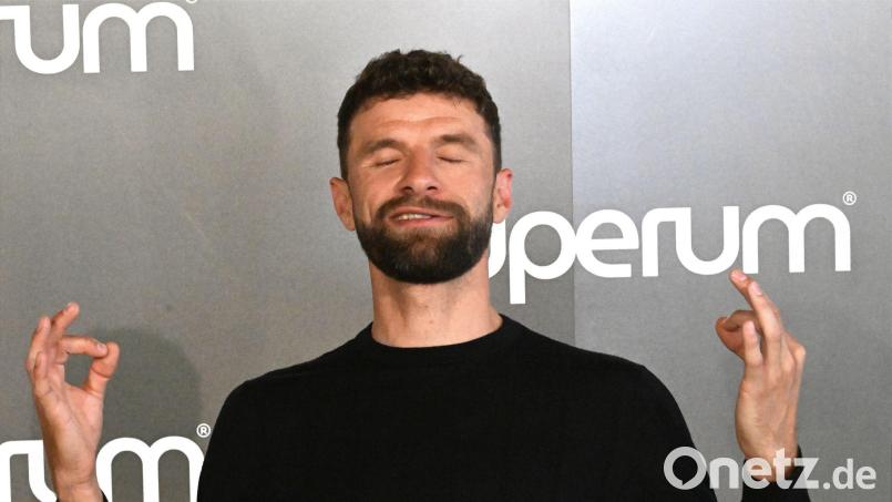 Thomas Müller ist bei der WM als TV-Experte im Einsatz. Bild: Felix Hörhager/dpa