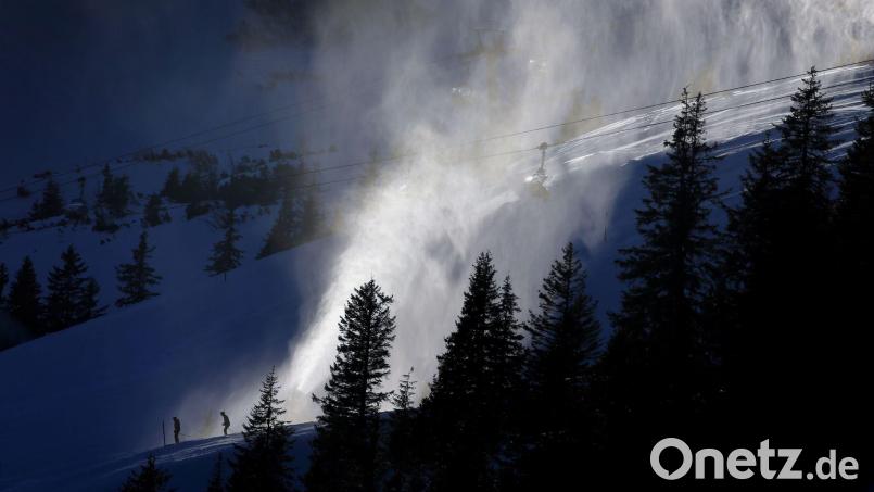 Die Baumaßnahmen im Skigebiet am Fellhorn waren auch politisch ein Streitthema. (Archivbild) Bild: Karl-Josef Hildenbrand/dpa