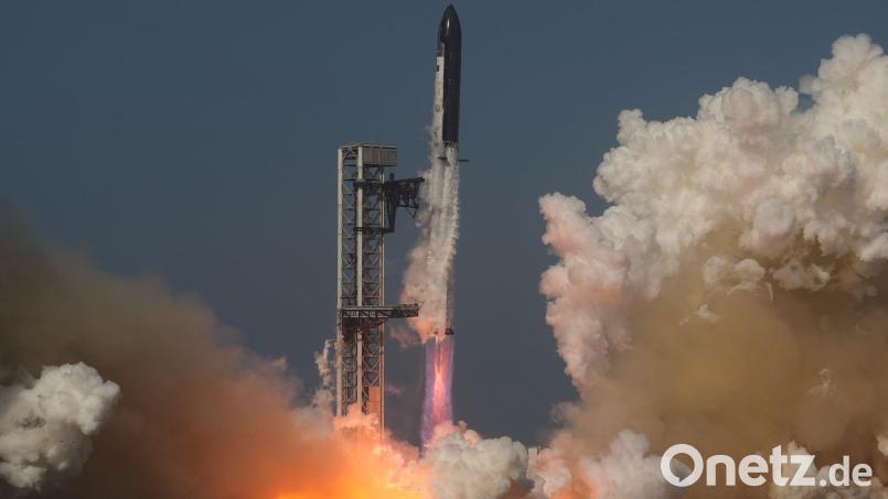 Wird der Börsengang von SpaceX so spektakulär wie der Start einer „Starship“-Rakete? Bild: Eric Gay/AP/dpa