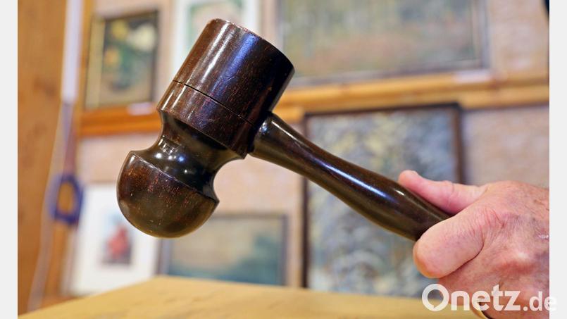 Das Gemälde darf nun versteigert werden. (Symbolbild) Bild: Bernd Wüstneck/dpa-Zentralbild/dpa