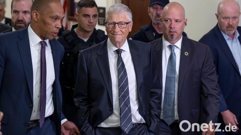Bill Gates sagt im Kontrollausschuss aus. Bild: J. Scott Applewhite/AP/dpa