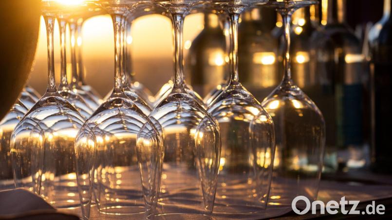 Eine Aktionswoche wirbt für weniger oder gar keinen Alkoholkonsum. (Archivbild) Bild: Sebastian Gollnow/dpa