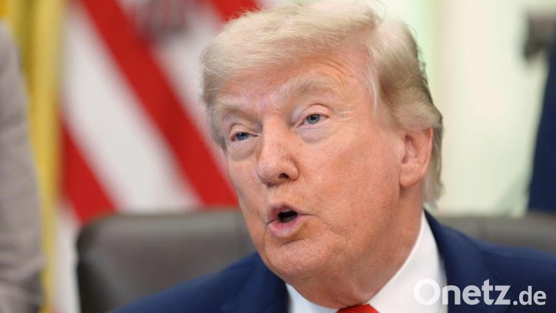 Trumps Zollpläne erzielen Etappensieg vor Gericht. (Archivbild). Bild: Jacquelyn Martin/AP/dpa