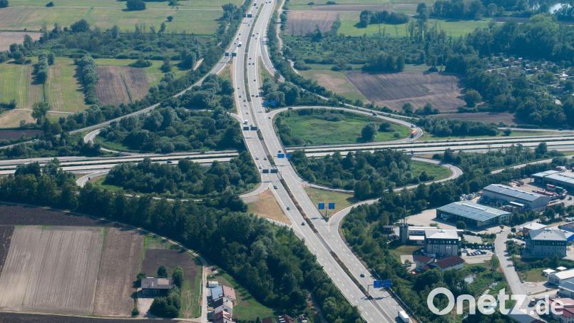 Das Autobahnkreuz Deggendorf. (Archiv) Bild: picture alliance / dpa