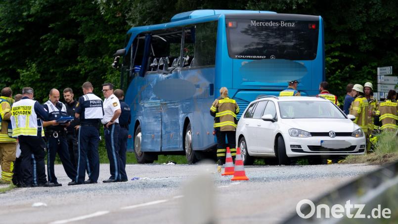 Ein schwerer Busunfall wirft neue Fragen der Verkehrssicherheit auf. Bild: Sven Hoppe/dpa