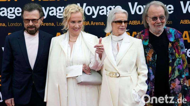 Die Abba-Mitglieder haben eine enge Freundin und Wegbegleiterin verloren. (Archivbild) Bild: Alberto Pezzali/AP/dpa
