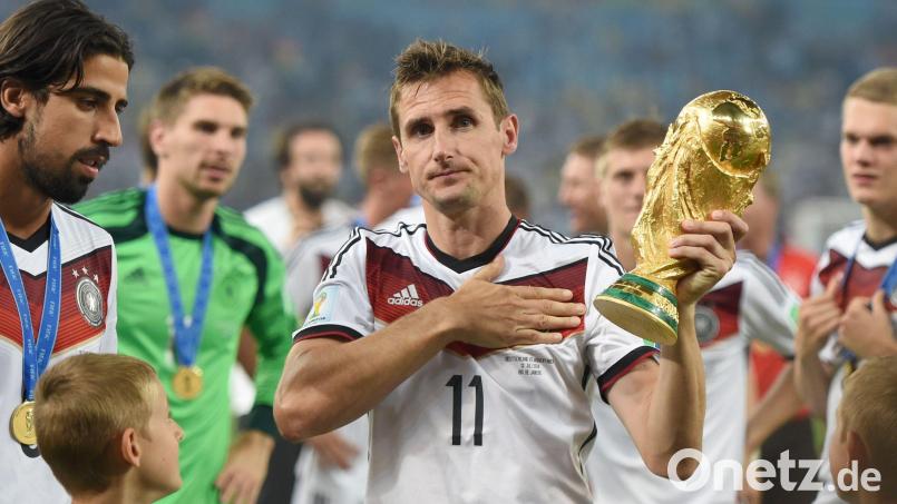 Miroslav Klose hält mit 16 Treffern den Rekord für die meisten WM-Tore. (Archivbild) Bild: Marcus Brandt/dpa