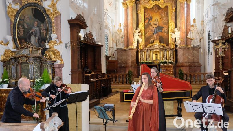 In der Klosterkirche Speinshart kamen beim Flötenkonzert "Nature" die Stimmen der Natur zu Wort. Bild: Robert Dotzauer