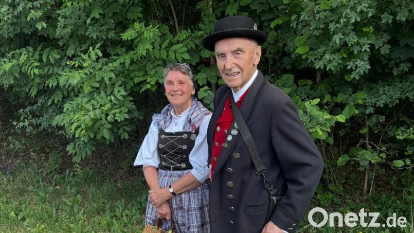 Das Jubelpaar Annemarie und Hermann Bruhn bei der Gauwallfahrt zum Breitenstein Bild: Sabine Guttenberger