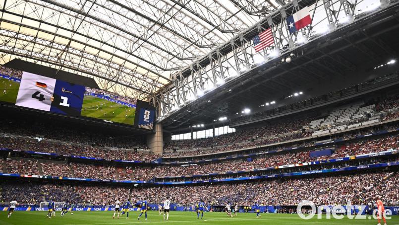 Beim Spiel des DFB-Teams gegen Curaçao löste ein Video-Schiedsrichter Irritationen aus. Bild: Tom Weller/dpa
