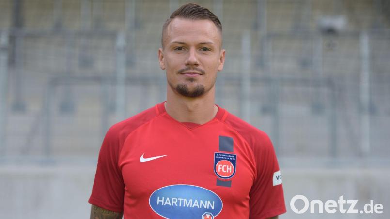 Philp (hier noch im Heidenheimer Trikot) verlässt die SpVgg Greuther Fürth. (Archivbild) Bild: picture alliance / Stefan Puchner/dpa
