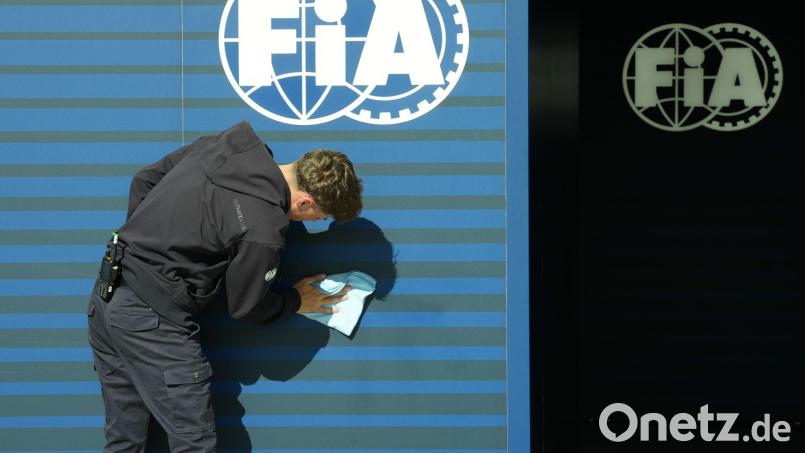 Die Sportrichter des Weltverbands Fia müssen erneut über das Rennergebnis von Monaco entscheiden. (Archivbild) Bild: Eugene Hoshiko/AP/dpa