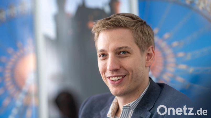 Wenn es nach Münchens Oberbürgermeister Dominik Krause (Grüne) geht, sollten sich große Konzerne in München am Wohnungsbau beteiligen. (Archivbild) Bild: Peter Kneffel/dpa