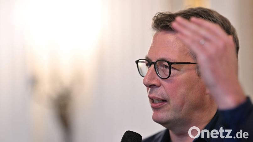Markus Blume, CSU-Kunstminister in Bayern, hat eine klare Forderung an die Bayreuther Festspielleitung. (Archivbild) Bild: Peter Kneffel/dpa