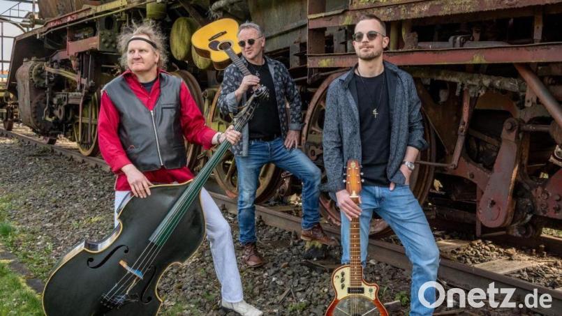 Travelin' Blues tritt im Schmidt-Haus in Nabburg auf. Bild: Weber
