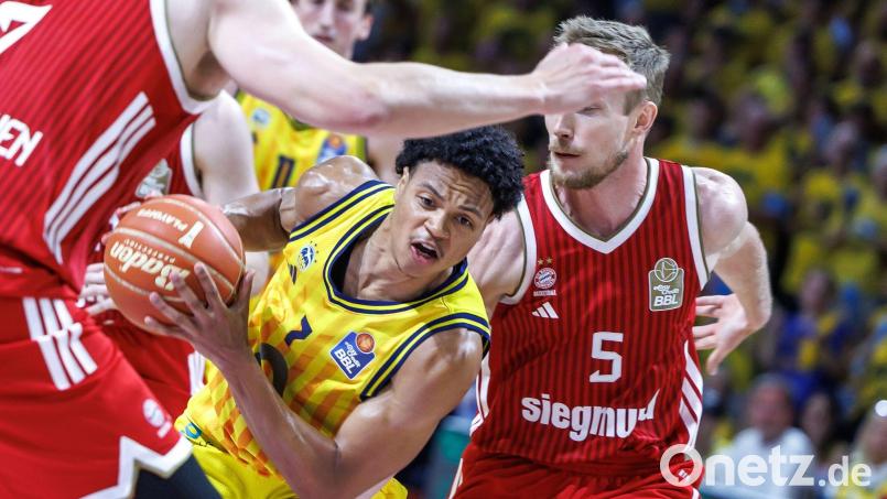 Alba steht im vierten Finalspiel gegen Bayern unter Siegdruck. (Archivbild) Bild: Andreas Gora/dpa