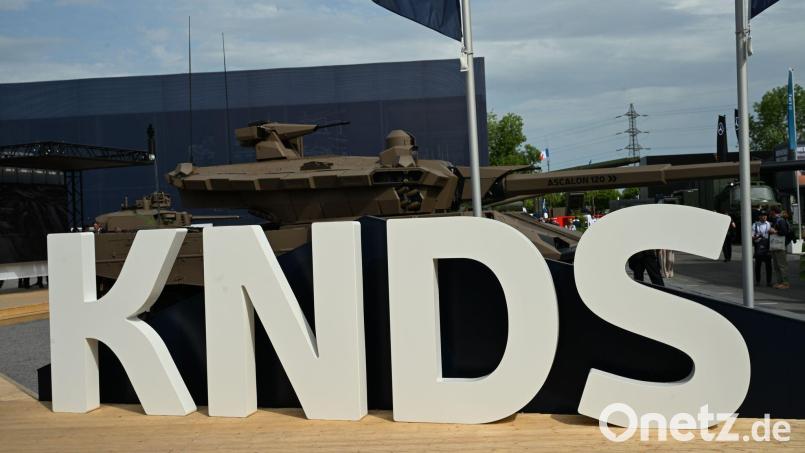 Die Bundesregierung und der französische Staat haben sich auf einen gleichen Anteil beim Panzerbauer KNDS geeinigt. (Archivbild) Bild: Wolf von Dewitz/dpa