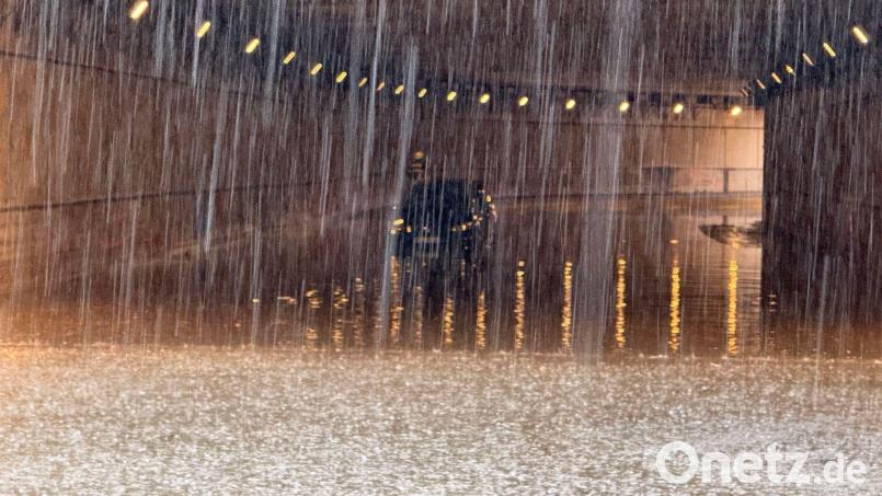 Das Wetter trifft viele Menschen auf dem falschen Fuß. Bild: Ferdinand Merzbach/NEWS5/dpa