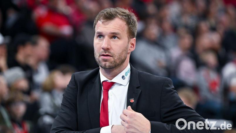 Kommt er zu den Bayern? Bambergs umworbener Coach Anton Gavel. (Archivbild) Bild: Sven Hoppe/dpa