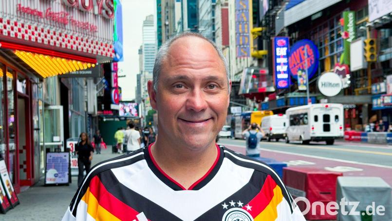 Auf WM-Tour in Nordamerika: Deutschland-Fan Björn Reichard. Bild: Christoph Lother/dpa