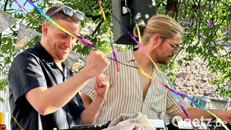 Beim „Sündikat“ gab’s Reggae, Funk und House zu hören. Den Auftakt am Samstag machten die DJs von „Abteilung 36 &amp; Friends". Bild: Gabi Schönberger