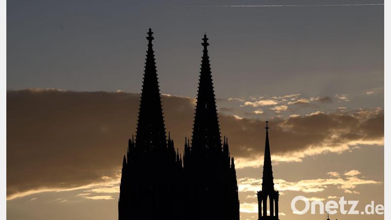 Die Tage mit kostenlosem Zugang zum Kölner Dom sind für Touristen gezählt. (Archivbild) Bild: Rolf Vennenbernd/dpa