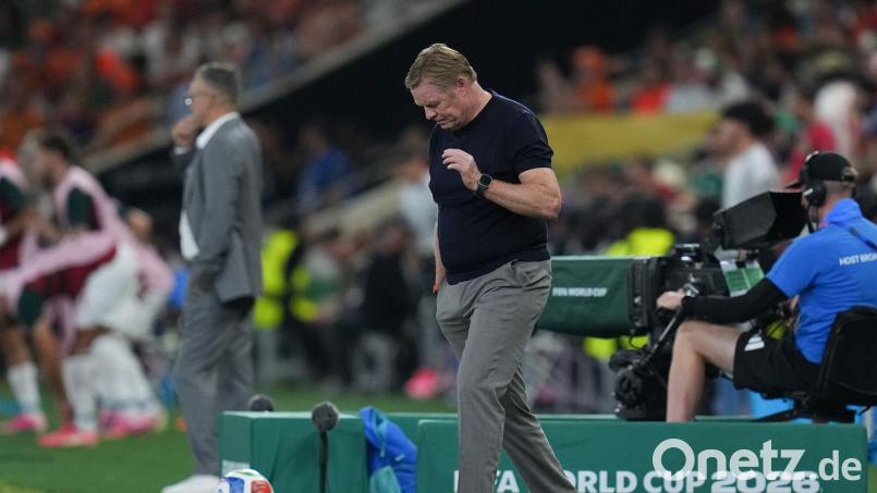 Ronald Koeman hat seine Zukunft als Coach der Niederlande noch offengelassen. Bild: Dolores Ochoa/AP/dpa
