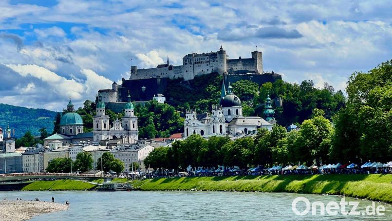 Tagestouristen dürfen im Juli und August nicht mehr mit dem Auto zum Kern des Salzburger Zentrums fahren. Bild: Daniela David/dpa-tmn