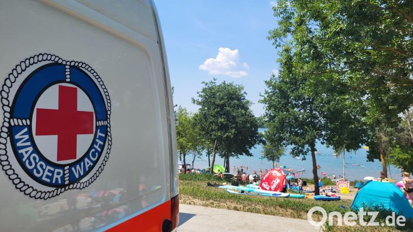 Das Hitze-Wochenende machte sich bemerkbar: Insgesamt leisteten die Wasserwachtler im Landkreis Schwandorf an den überwachten Gewässern und Freibädern 1.190 Wachstunden. Bild: Korbinian Kurz