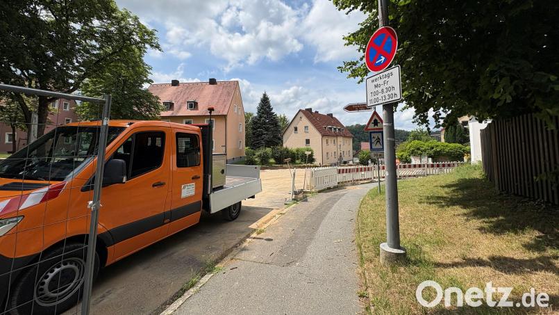 Die Sperre bei der Kreuzung Georg- und Zacharias-Frank-Straße ist nach dem weitgehenden Ende der Bauarbeiten wieder aufgehoben. Bild: Elena Riebl