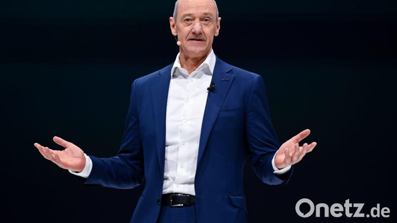 Siemens-Chef Roland Busch investiert in Frankfurt und Offenbach. (Archivbild) Bild: Sven Hoppe/dpa