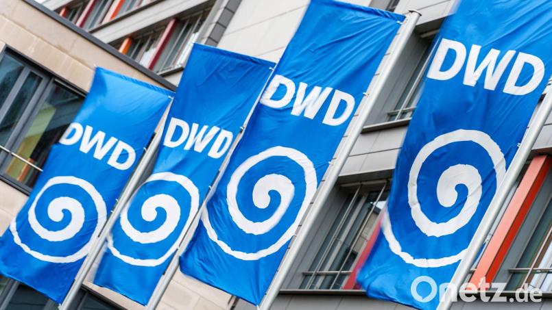 Der DWD in Offenbach misst Temperaturen. (Archivbild) Bild: Andreas Arnold/dpa