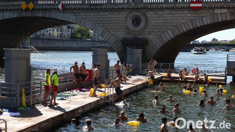 Die Freibäder in der Seine in Paris waren im vergangenen Jahr ein voller Erfolg. Bild: Romain Perrocheau/AFP/dpa