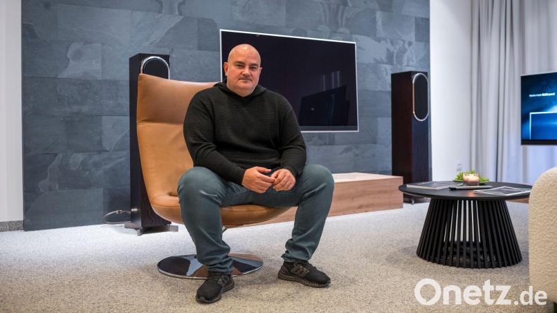 Loewe-Chef Aslan Khabliev. (Archivbild) Bild: Daniel Vogl/dpa