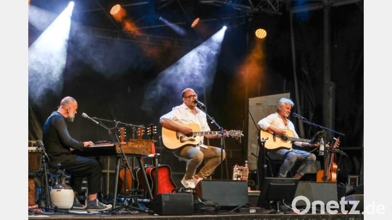 Schmidbauer, Kälberer und Ringlstetter sorgen für einen außergewöhnlichen musikalischen Abend. Bild: Andreas Losert