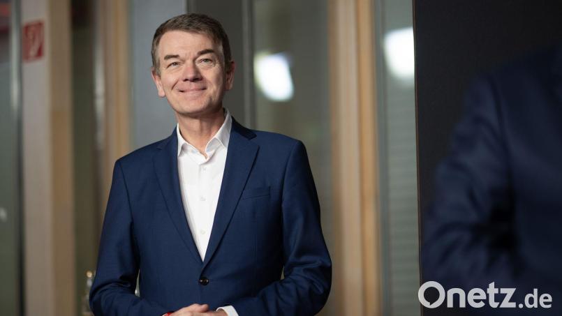 Schönenborn wird weiterhin Ergebnisse und Analysen bei allen Wahlen in der ARD präsentieren (Archivbild). Bild: Sebastian Christoph Gollnow/dpa