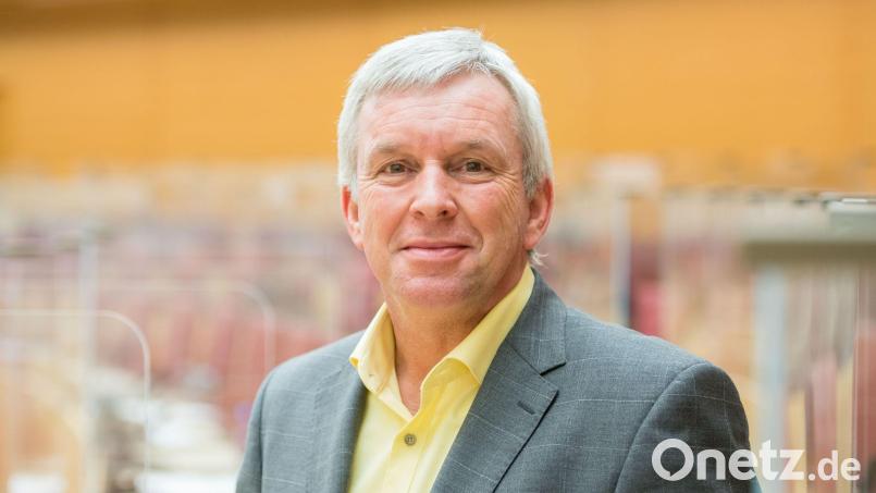 Der AfD-Abgeordnete Ralf Stadler ist unter anderem wegen Volksverhetzung zu einer Geldstrafe verurteilt worden. Er kündigte Rechtsmittel an. (Archivbild) Bild: Tobias Hase/dpa