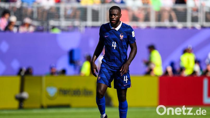 Bayern-Verteidiger Dayot Upamecano äußert sich zur Schiedsrichter-Ansetzung. (Archivbild) Bild: Tom Weller/dpa