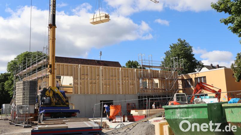 Im Haushalt 2026 sind für den Offenen Ganztag in der Schule und das Bürgerhaus 3.200 Euro eingestellt. Dies ist derzeit die größte Baustelle in der Gemeinde. Bild: Rudi Gruber