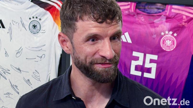 Wieder zurück auf dem Fußballplatz: Thomas Müller. (Archivbild) Bild: Christoph Lother/dpa