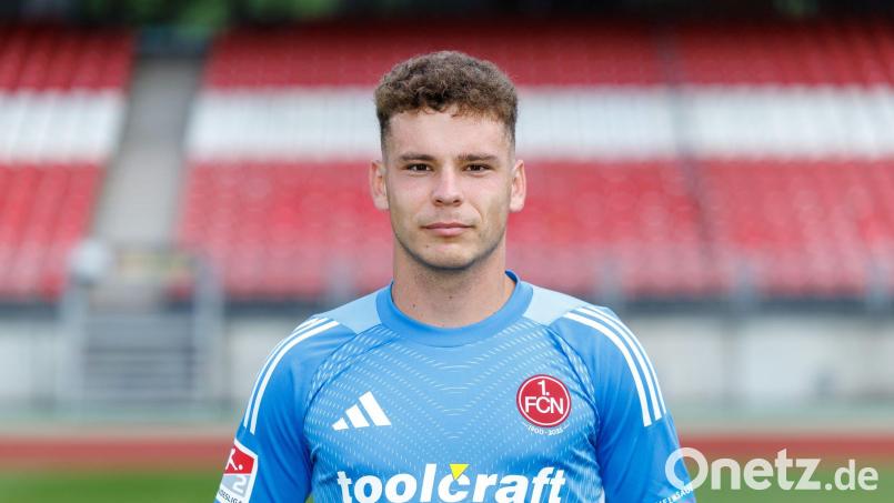 Michal Kukucka wird wieder verliehen. (Archivbild) Bild: Daniel Karmann/dpa