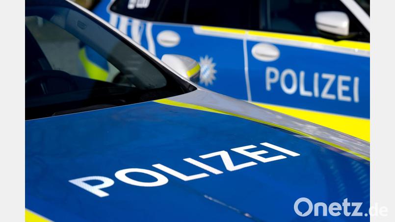 Gegen die Jugendlichen wird wegen Störung des öffentlichen Friedens durch Androhung von Straftaten ermittelt. (Symbolfoto) Bild: Sven Hoppe/dpa