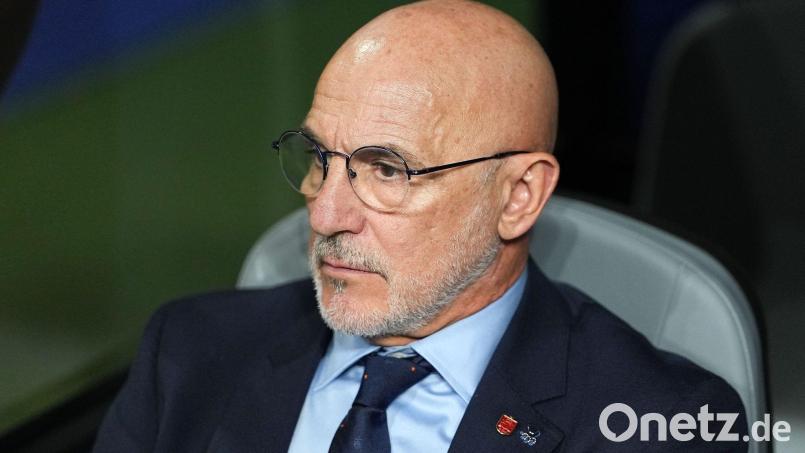 Spaniens Nationaltrainer will noch nicht über ein mögliches Halbfinale gegen Frankreich sprechen. (Archivfoto) Bild: Ju Huanzong/XinHua/dpa