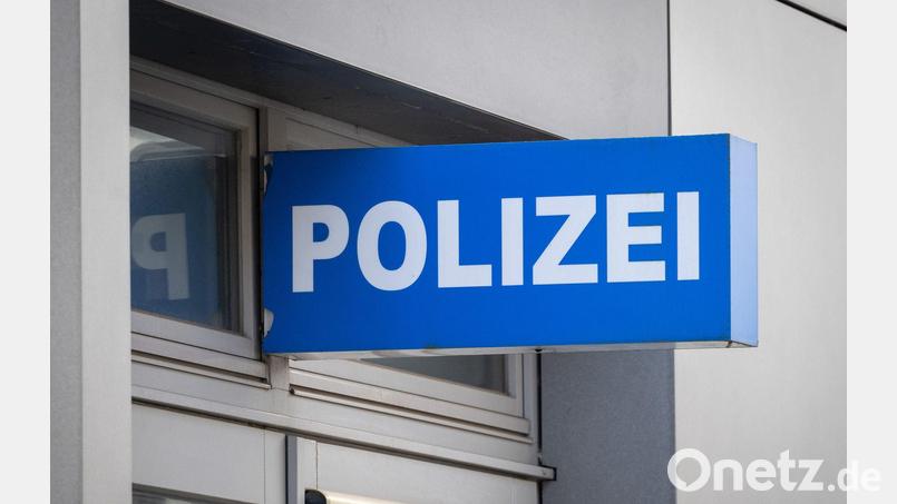 Die Schwangere soll auch vom Busfahrer beleidigt worden sein. (Symbolbild) Bild: Soeren Stache/dpa
