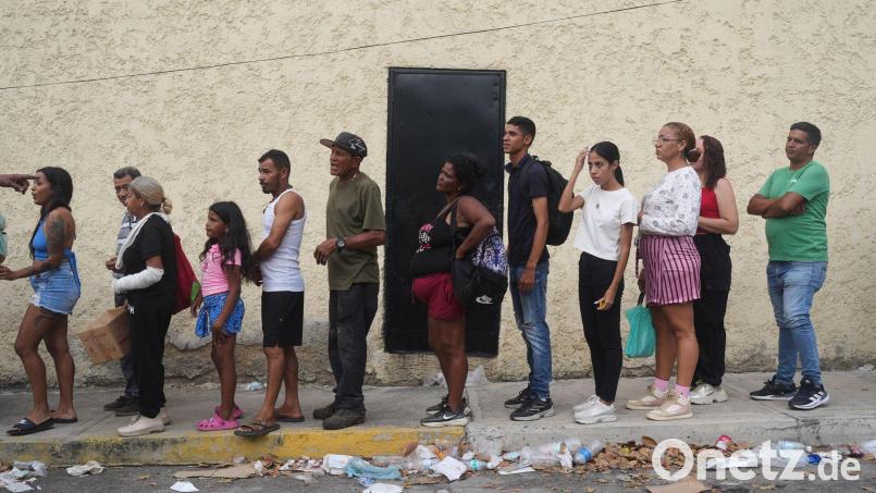 Nach dem Erdbeben sind viele Menschen auf humanitäre Hilfe angewiesen. Bild: Ariana Cubillos/AP/dpa