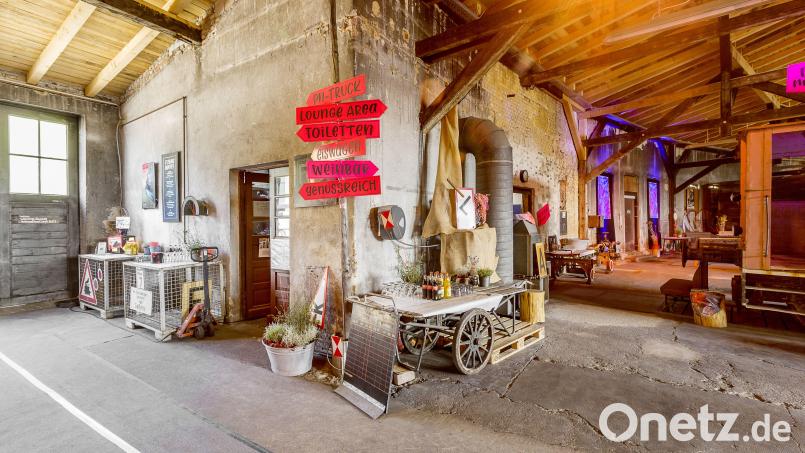 Joana Müller präsentiert begehbare Kreativbaustelle in Amberg Bild: Joana Müller