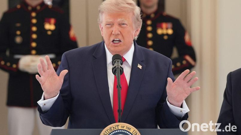 Trump will für den Schutz der Straße von Hormus Geld kassieren. Bild: Alex Brandon/AP/dpa